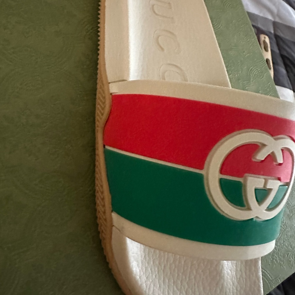 Gucci slides